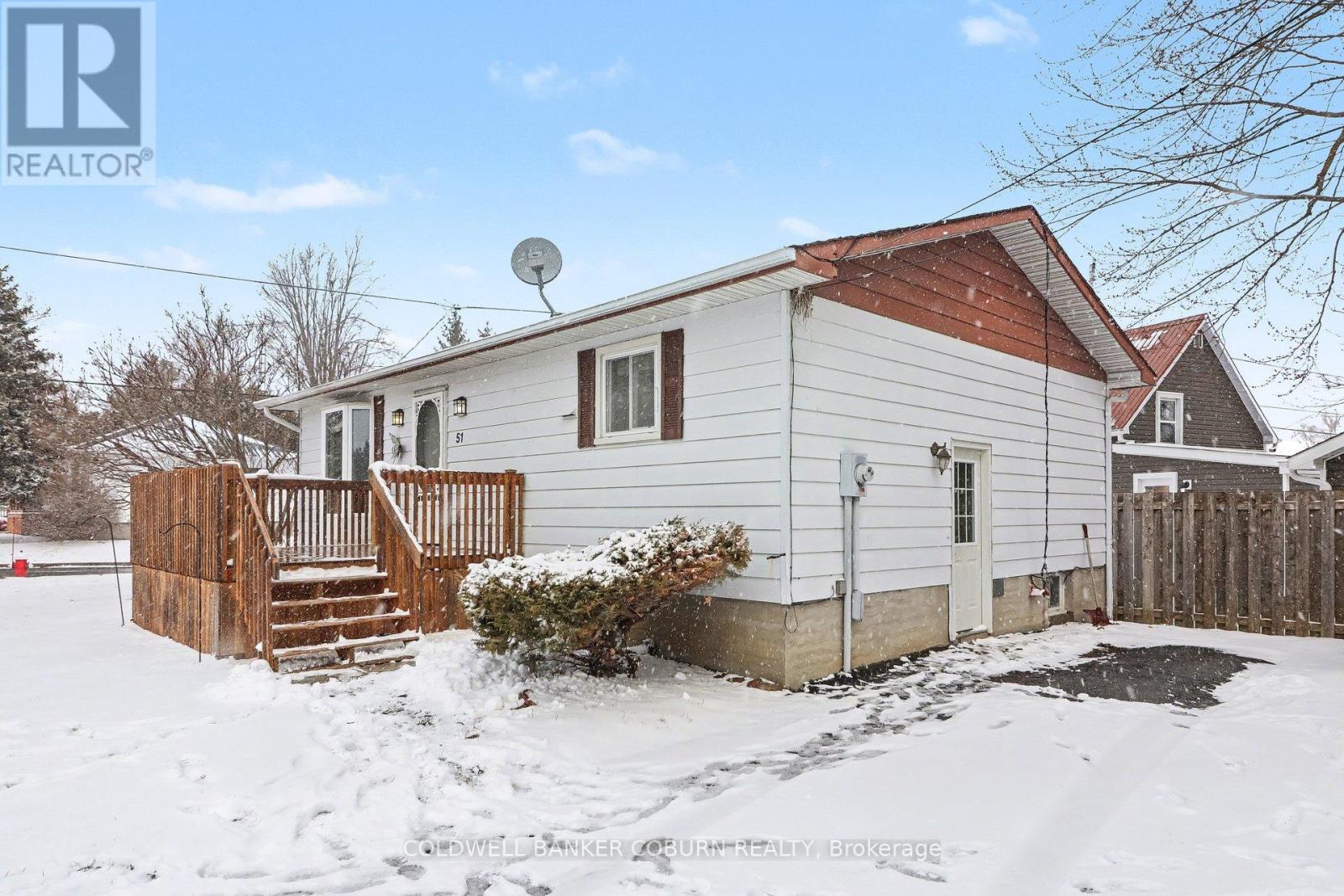 51 College Street, North Dundas, Ontario  K0C 1H0 - Photo 6 - X12970718