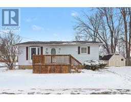 51 COLLEGE STREET, North Dundas, Ontario