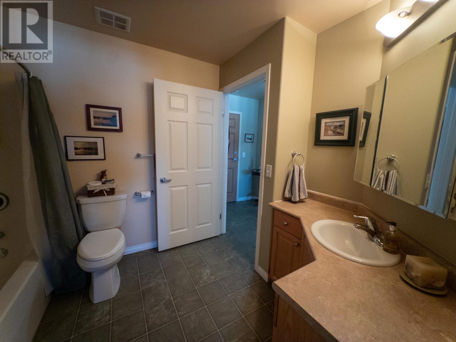 305 5 Bay Road, Kenora, Ontario  P9N 3P3 - Photo 19 - TB2600434