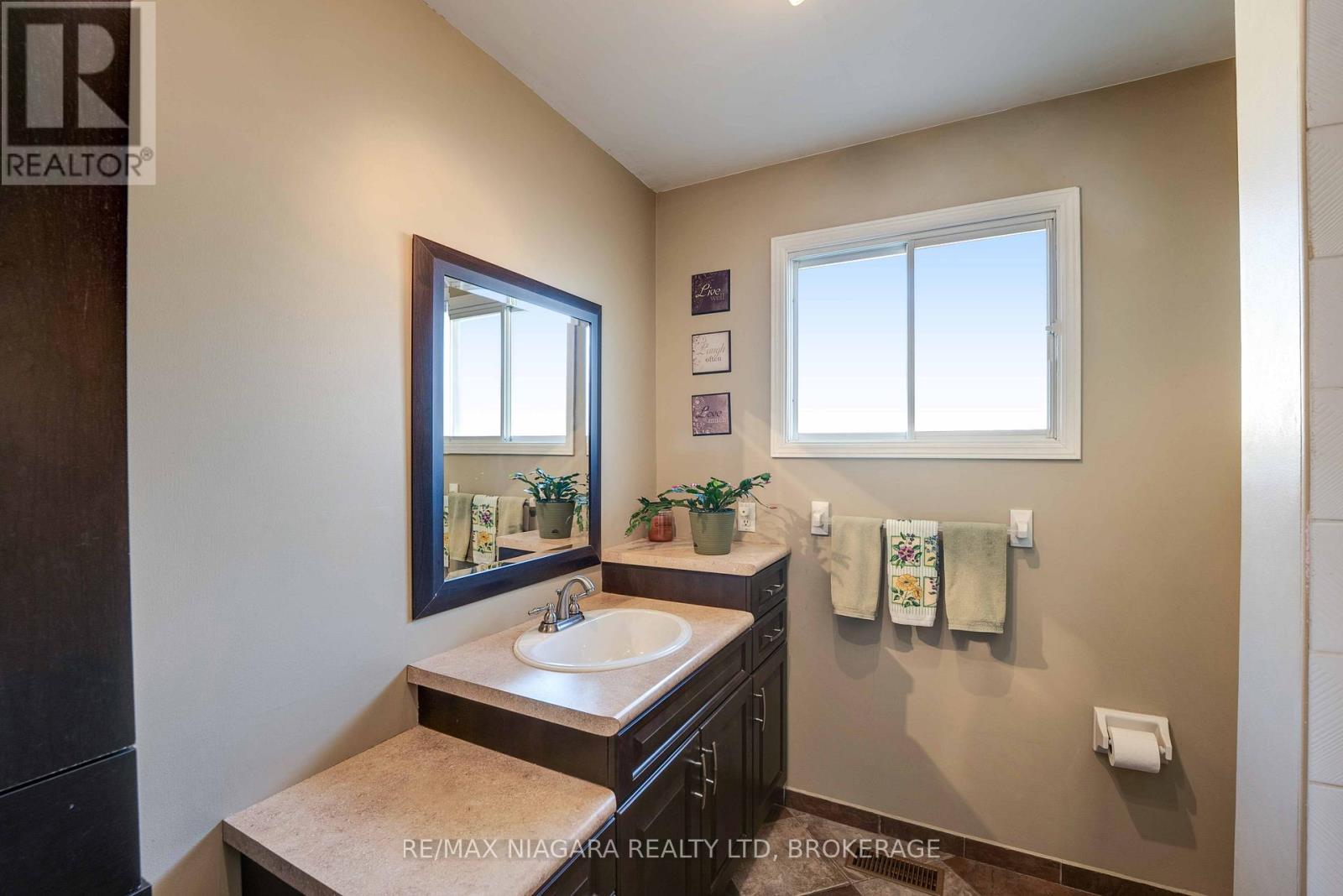 26 Ravine Road, St. Catharines, Ontario  L2P 3A7 - Photo 29 - X12970690