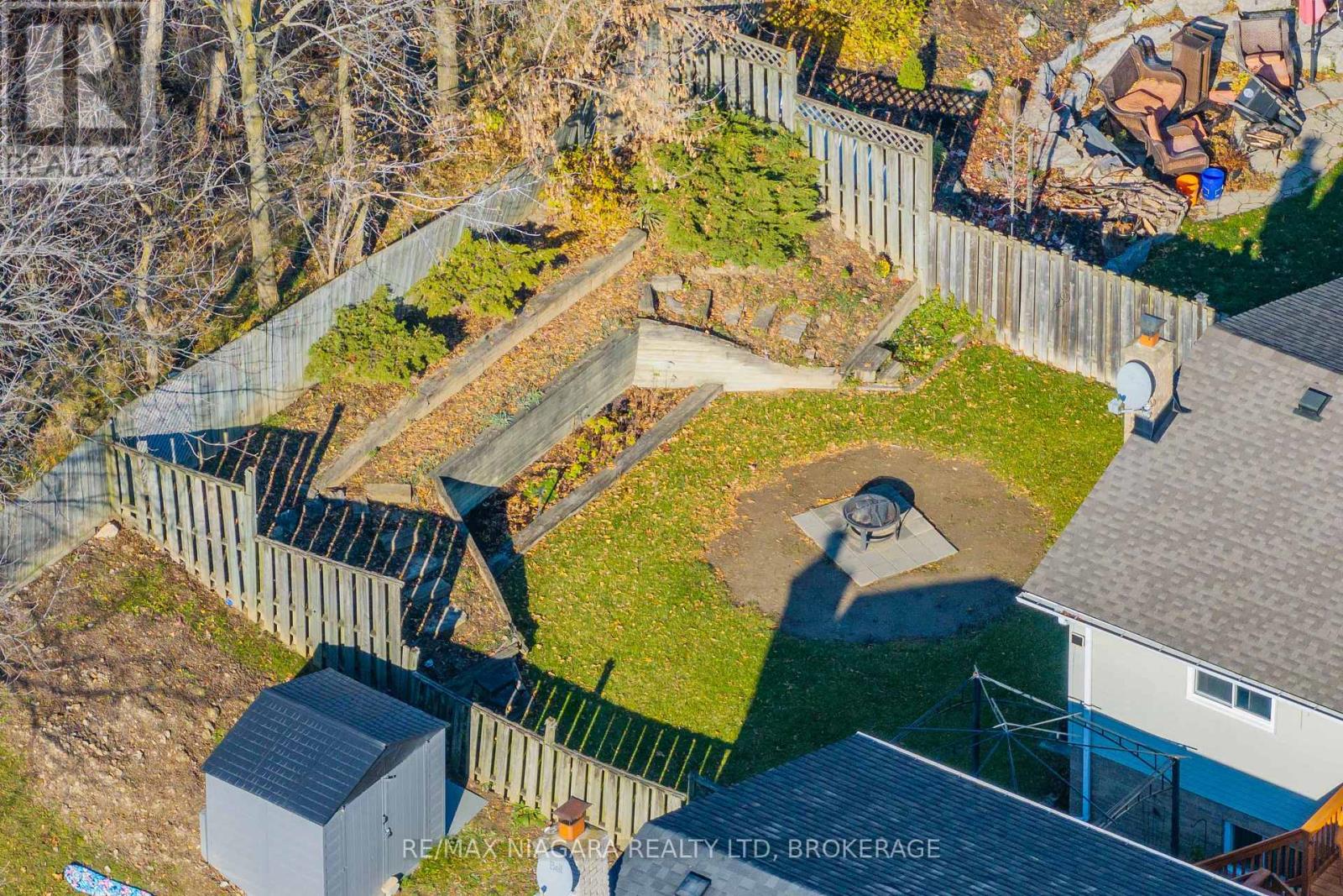 26 Ravine Road, St. Catharines, Ontario  L2P 3A7 - Photo 6 - X12970690