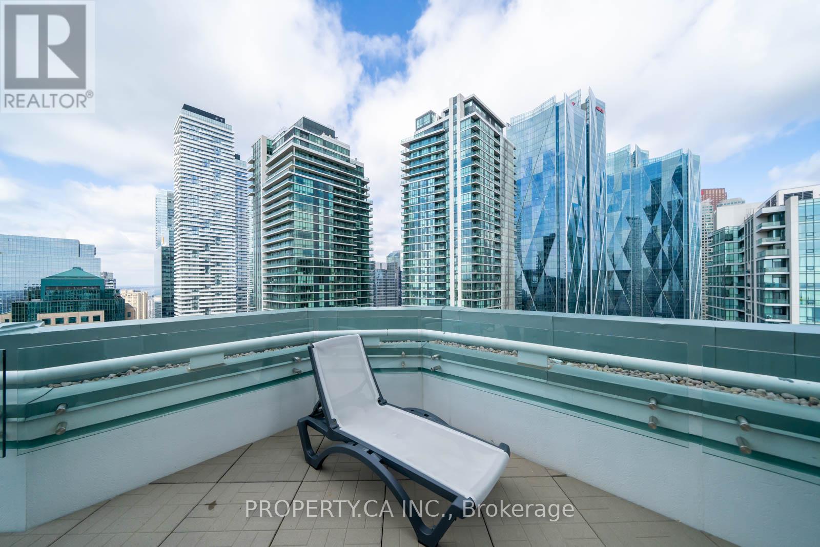 1209 - 10 Yonge Street, Toronto (Waterfront Communities), Ontario  M5E 1R4 - Photo 33 - C12970160