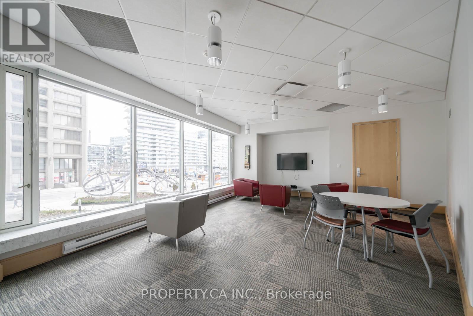 1209 - 10 Yonge Street, Toronto (Waterfront Communities), Ontario  M5E 1R4 - Photo 40 - C12970160