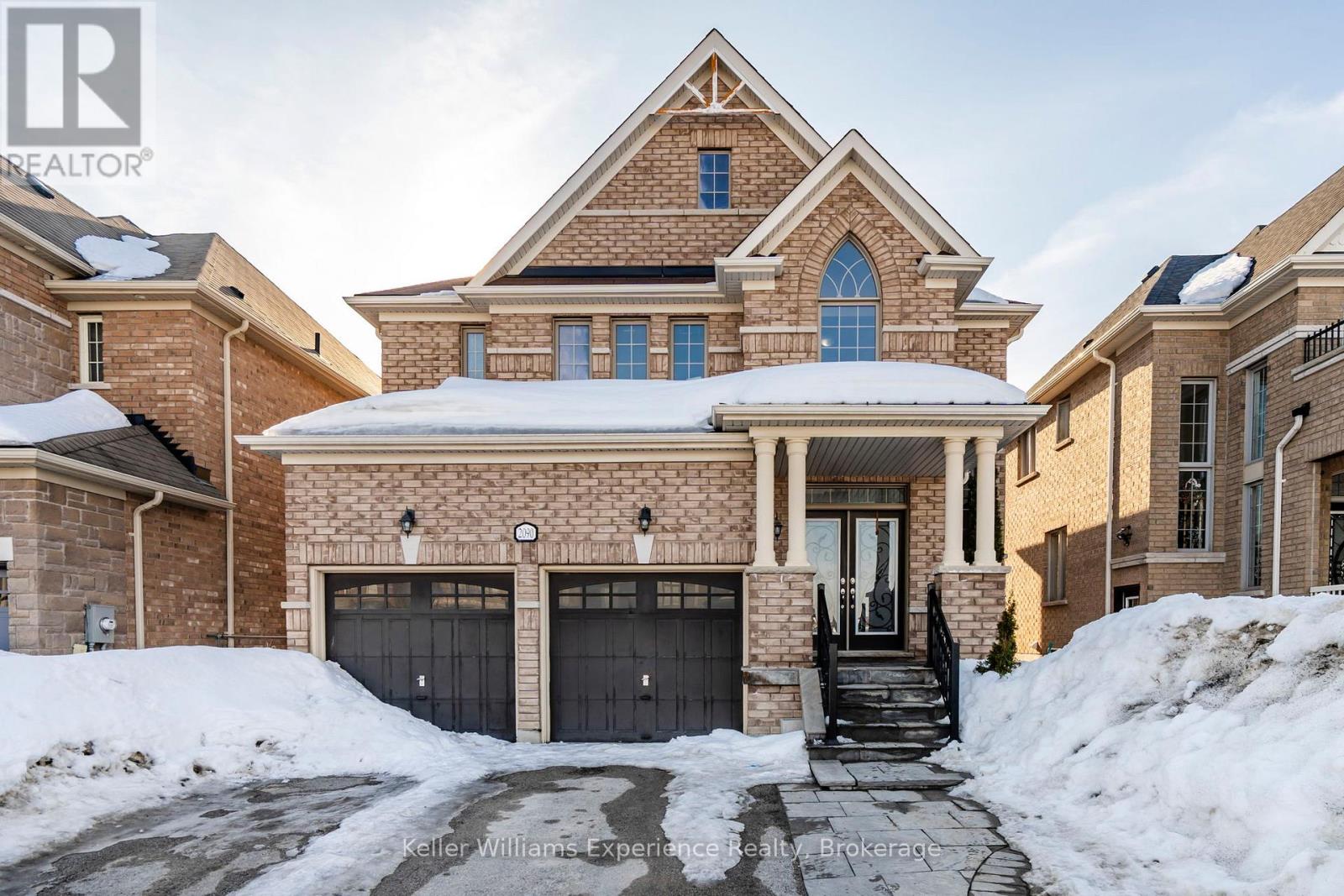 2090 WEBSTER BOULEVARD, Innisfil, Ontario