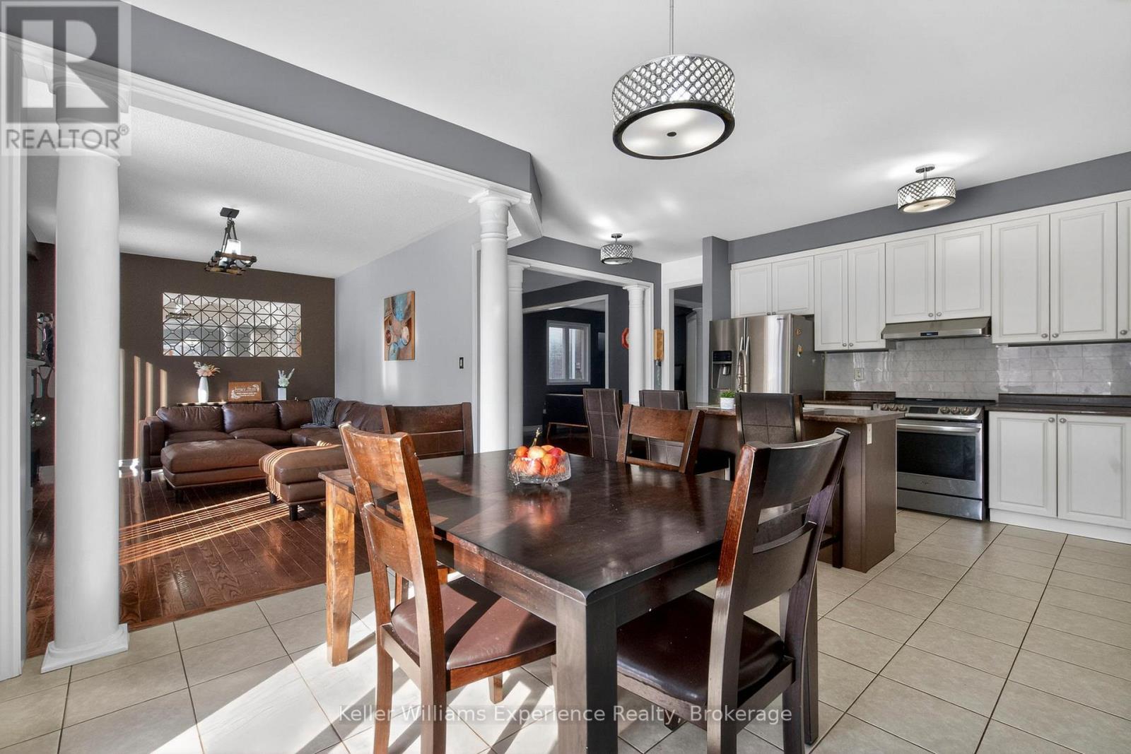 2090 Webster Boulevard, Innisfil, Ontario L9S 0J2 - Photo 10 - N12970792