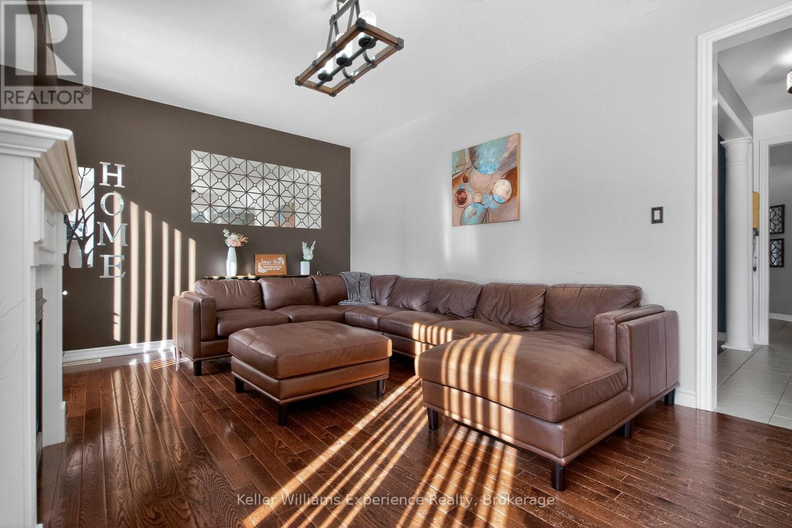 2090 Webster Boulevard, Innisfil, Ontario L9S 0J2 - Photo 12 - N12970792