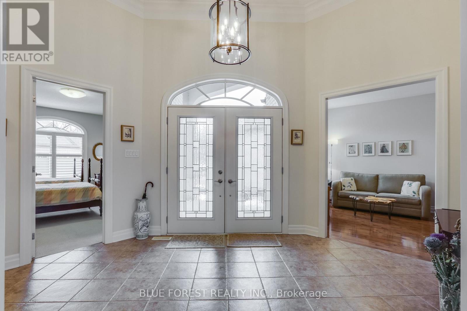 6 - 2014 Valleyrun Boulevard S, London North, Ontario  N6G 3N8 - Photo 2 - X12874722