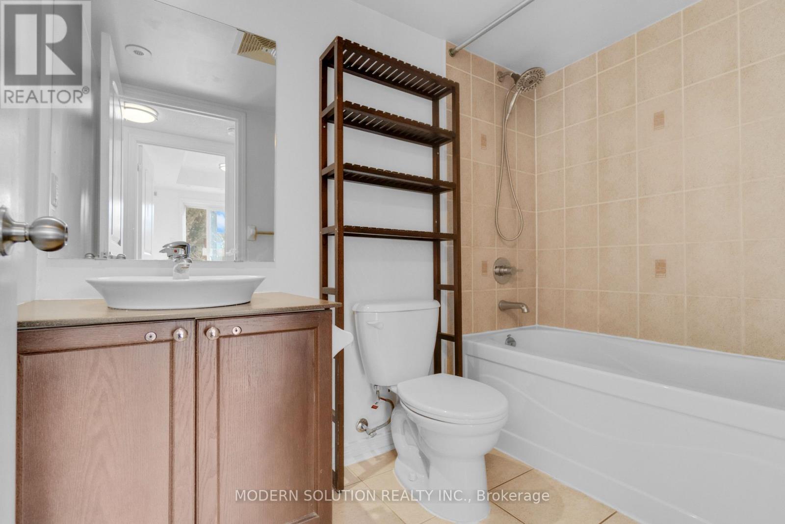 3 - 70 Munro Street, Toronto, Ontario  M4M 2S9 - Photo 24 - E12955878