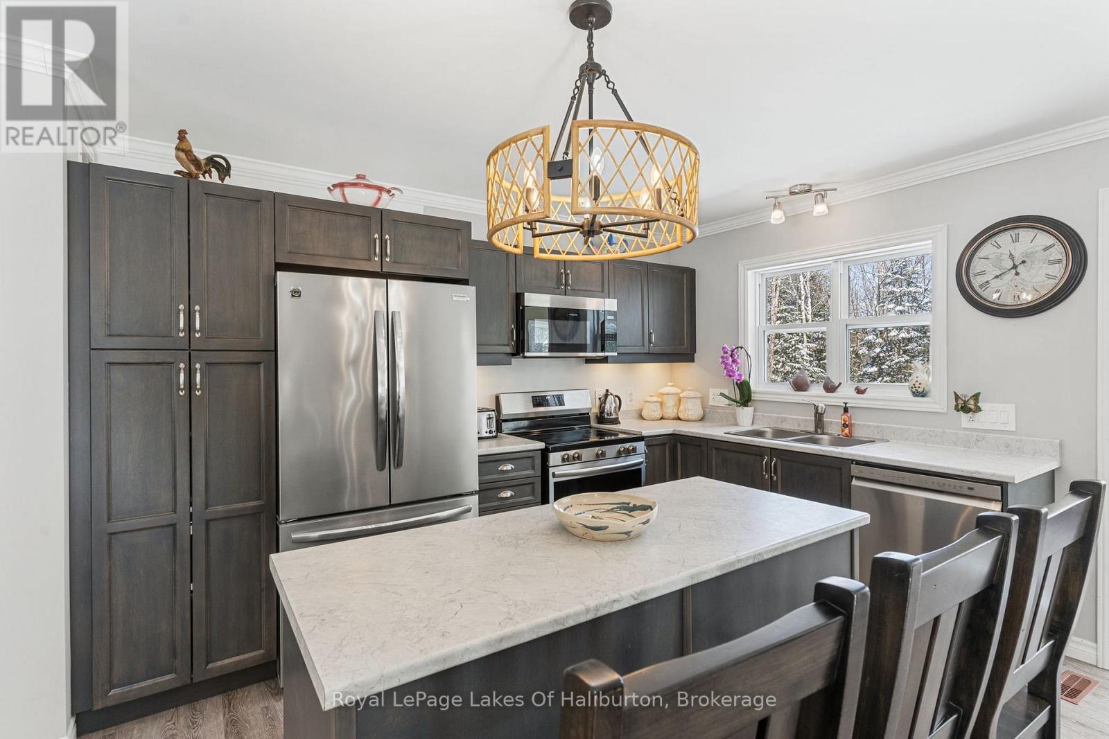 260 Mountain Street, Dysart Et Al (Dysart), Ontario  K0M 1S0 - Photo 16 - X12970822