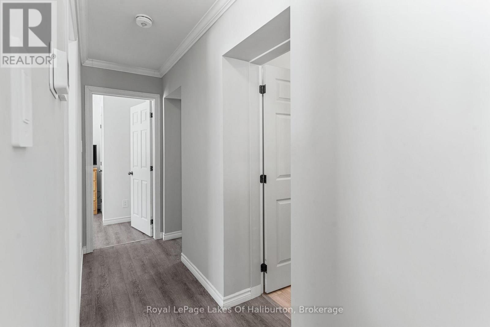 260 Mountain Street, Dysart Et Al (Dysart), Ontario  K0M 1S0 - Photo 27 - X12970822