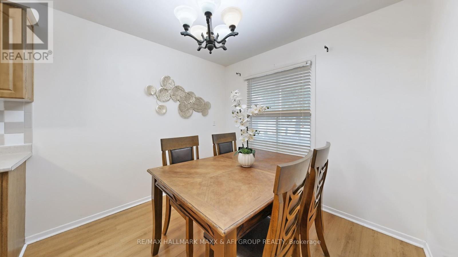 13 Don Head Village Boulevard, Richmond Hill, Ontario  L4C 7M3 - Photo 12 - N12969878