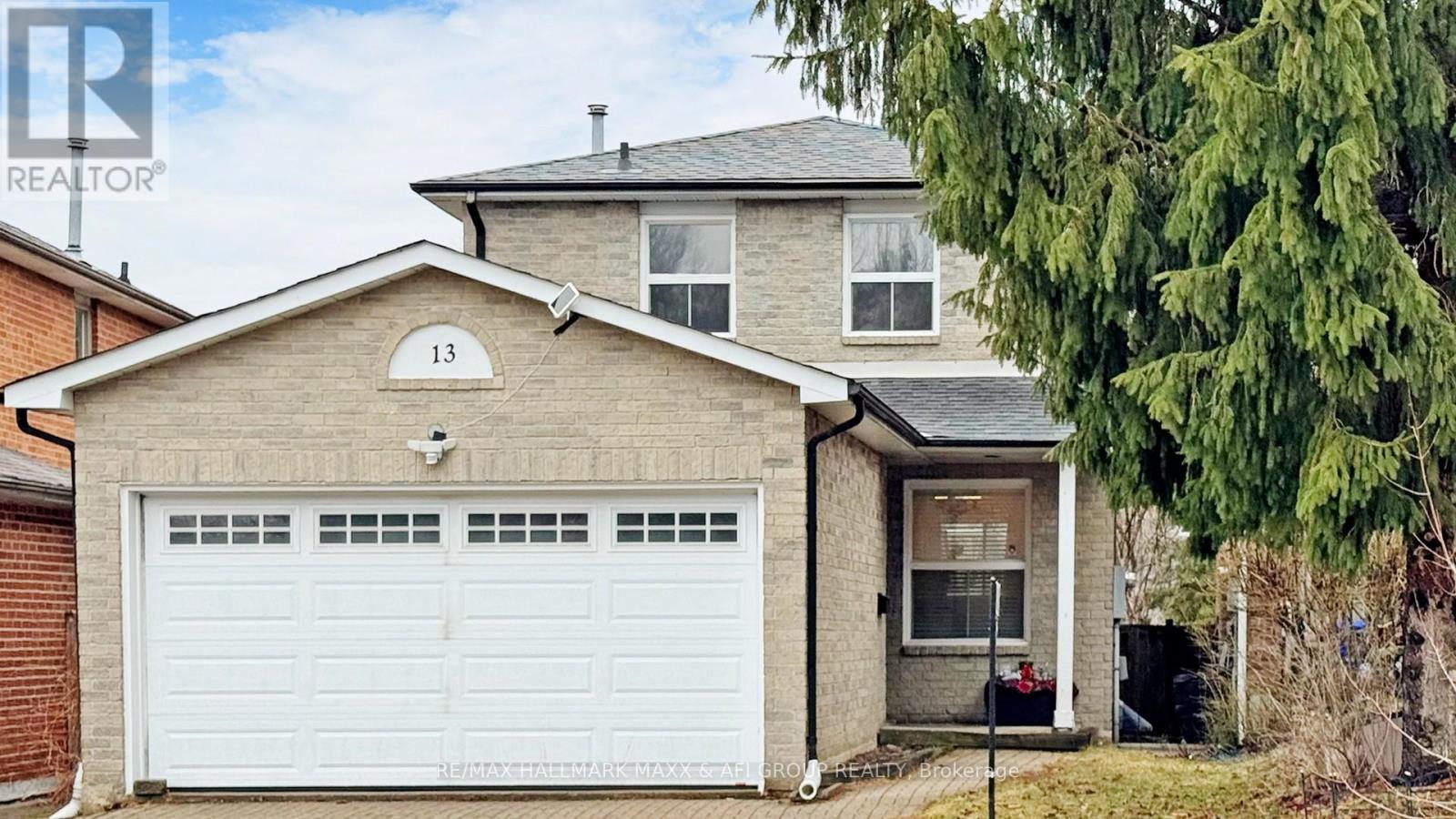 13 Don Head Village Boulevard, Richmond Hill, Ontario  L4C 7M3 - Photo 2 - N12969878