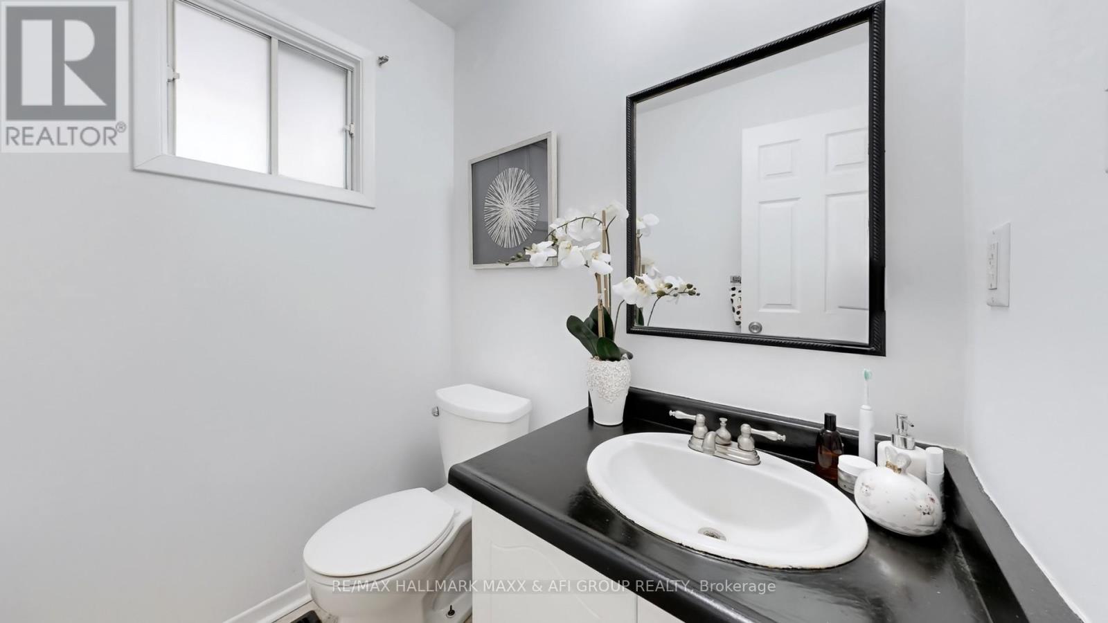 13 Don Head Village Boulevard, Richmond Hill, Ontario  L4C 7M3 - Photo 19 - N12969878