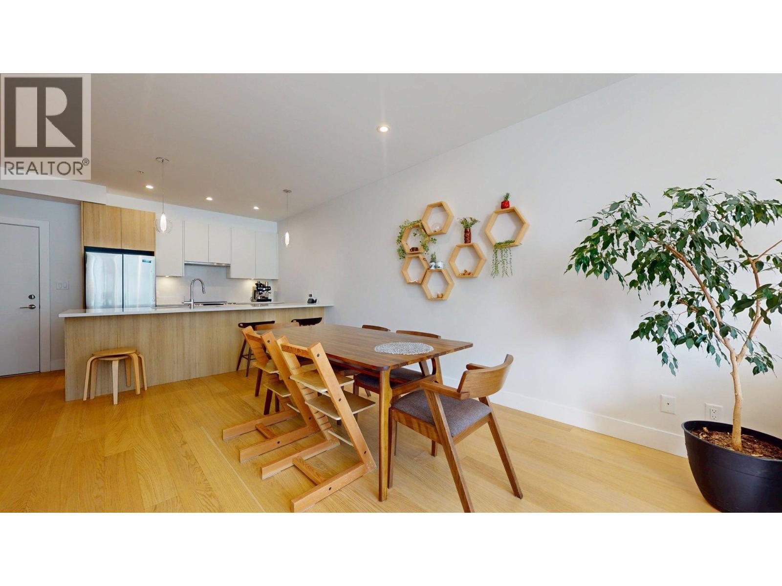 213 1870 Dowad Drive, Squamish, British Columbia  V8B 1C4 - Photo 11 - R3108311