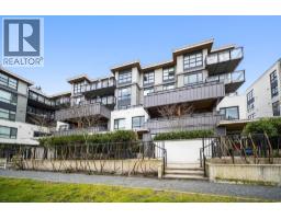 110 707 E 3RD STREET, North Vancouver, British Columbia