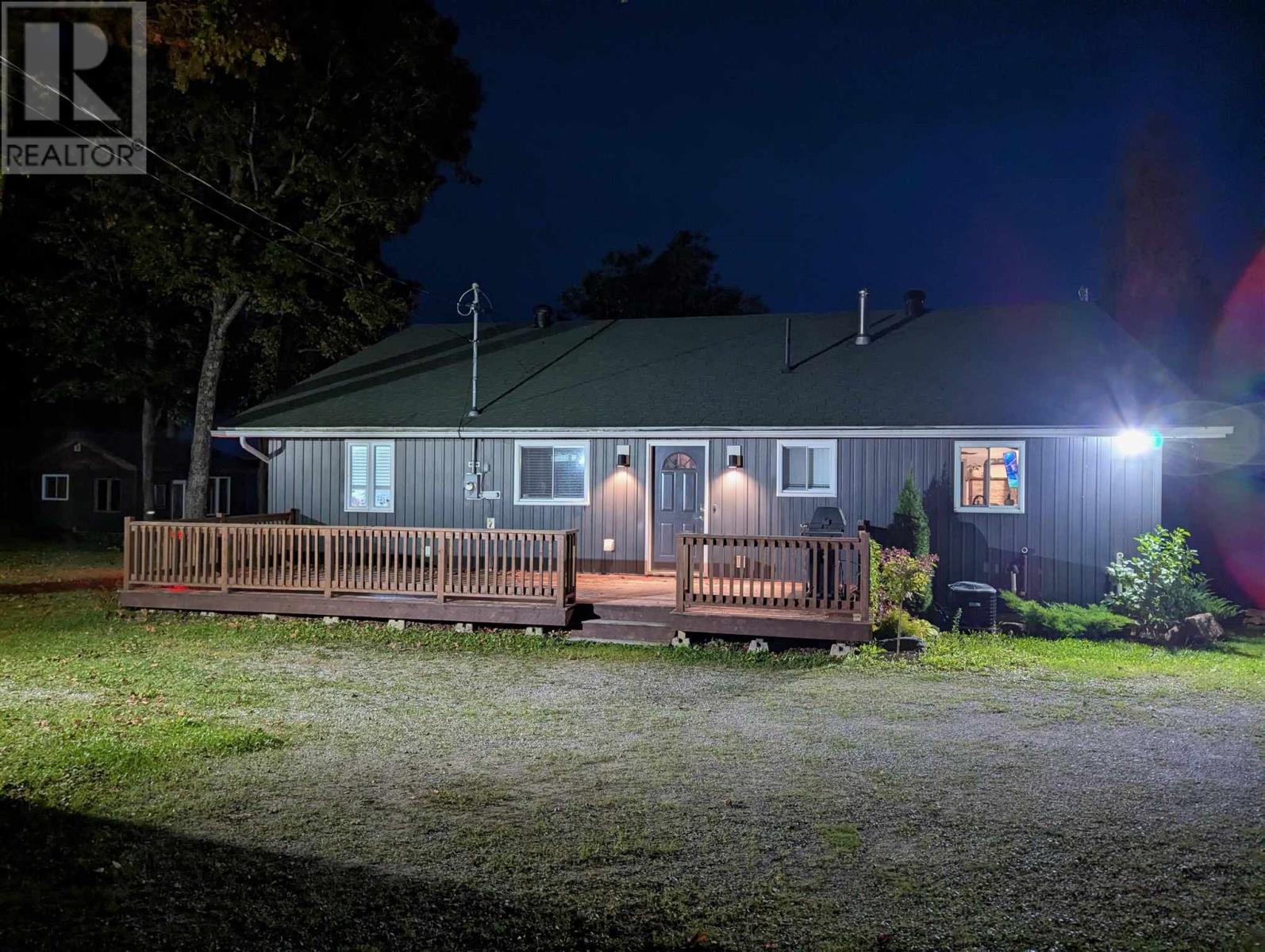 31 James St, Goulais River, Ontario  P0S 1E0 - Photo 40 - SM260588