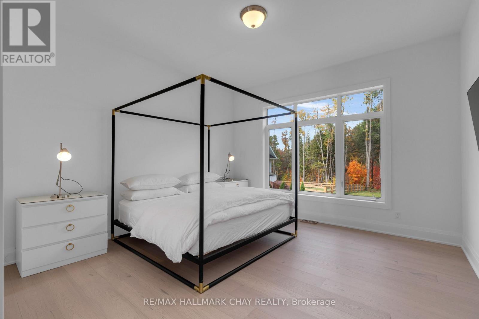 72 Georgian Grande Drive, Oro-Medonte, Ontario L0K 1E0 - Photo 22 - S12477783