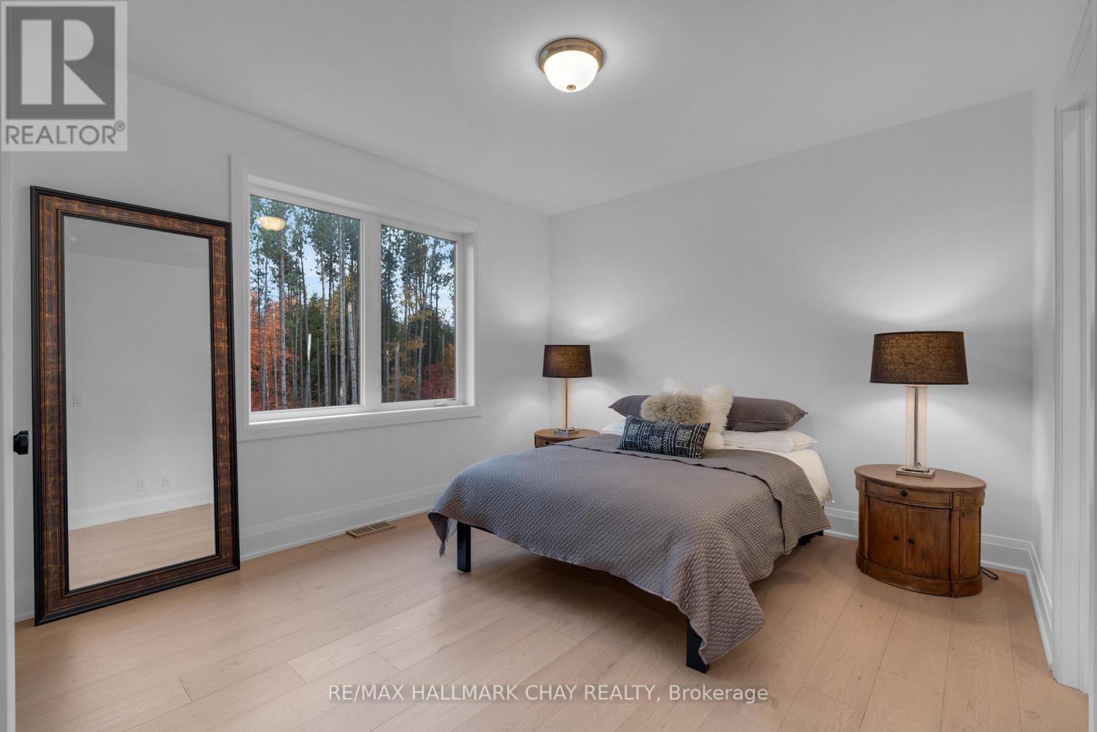 72 Georgian Grande Drive, Oro-Medonte, Ontario L0K 1E0 - Photo 30 - S12477783