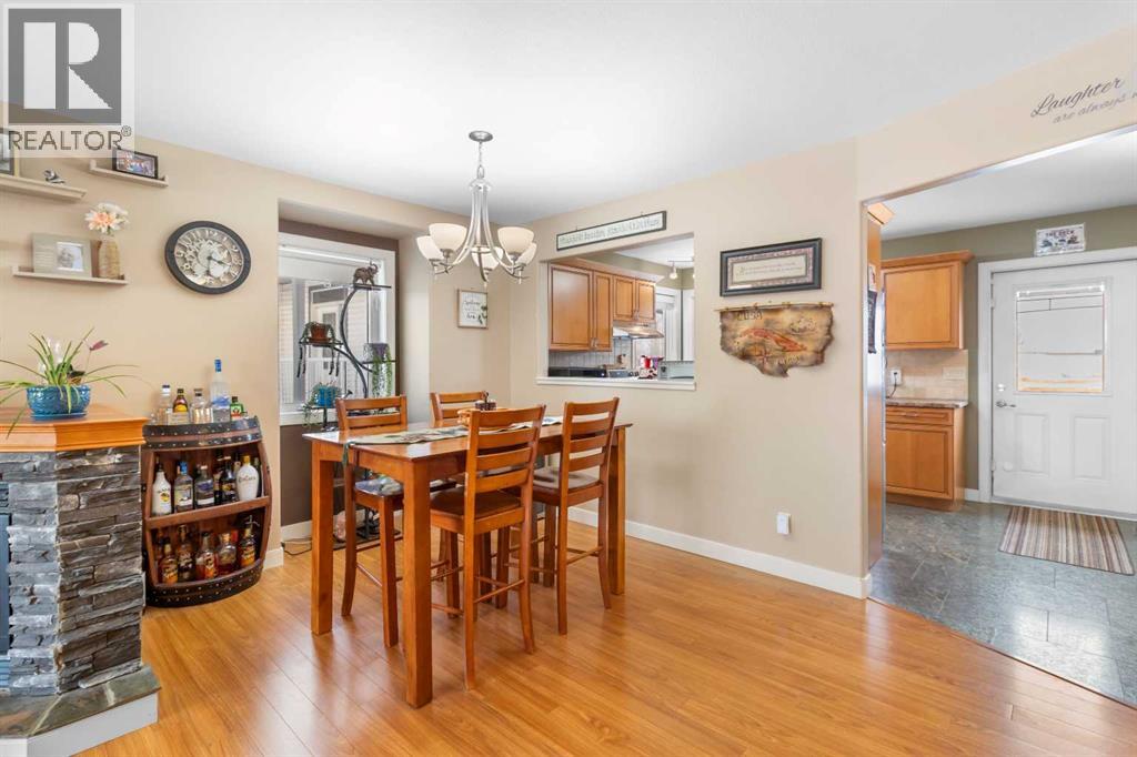 1231 21 Street, Bowden, Alberta T0M 0K0 - Photo 4 - A2278176