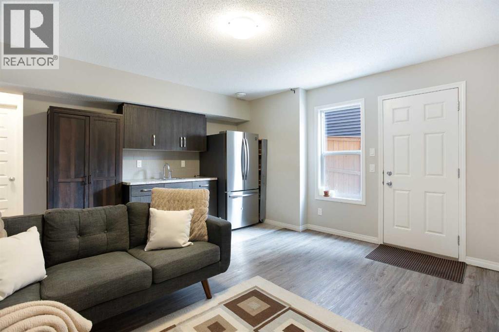 63 Heritage Court, Cochrane, Alberta  T4C 2N5 - Photo 31 - A2288398