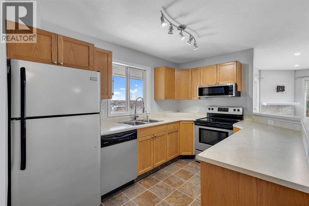 2302, 20 Harvest Rose Park Ne, Calgary, Alberta  T3K 4Z1 - Photo 9 - A2290678