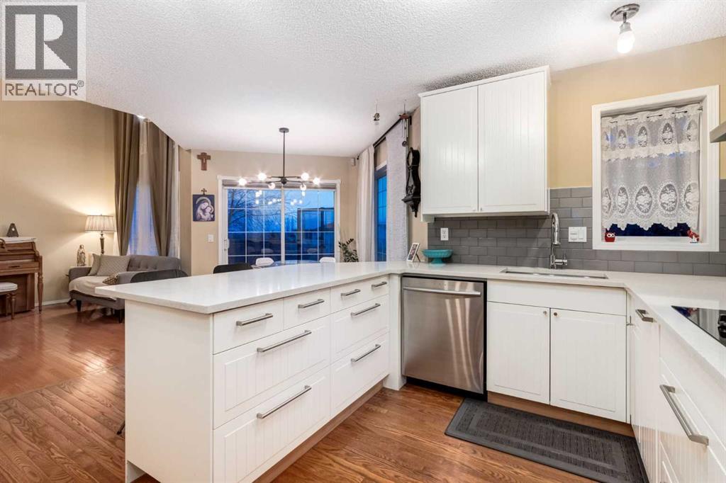 27 Arbour Butte Road Nw, Calgary, Alberta  T3G 4L7 - Photo 6 - A2296740