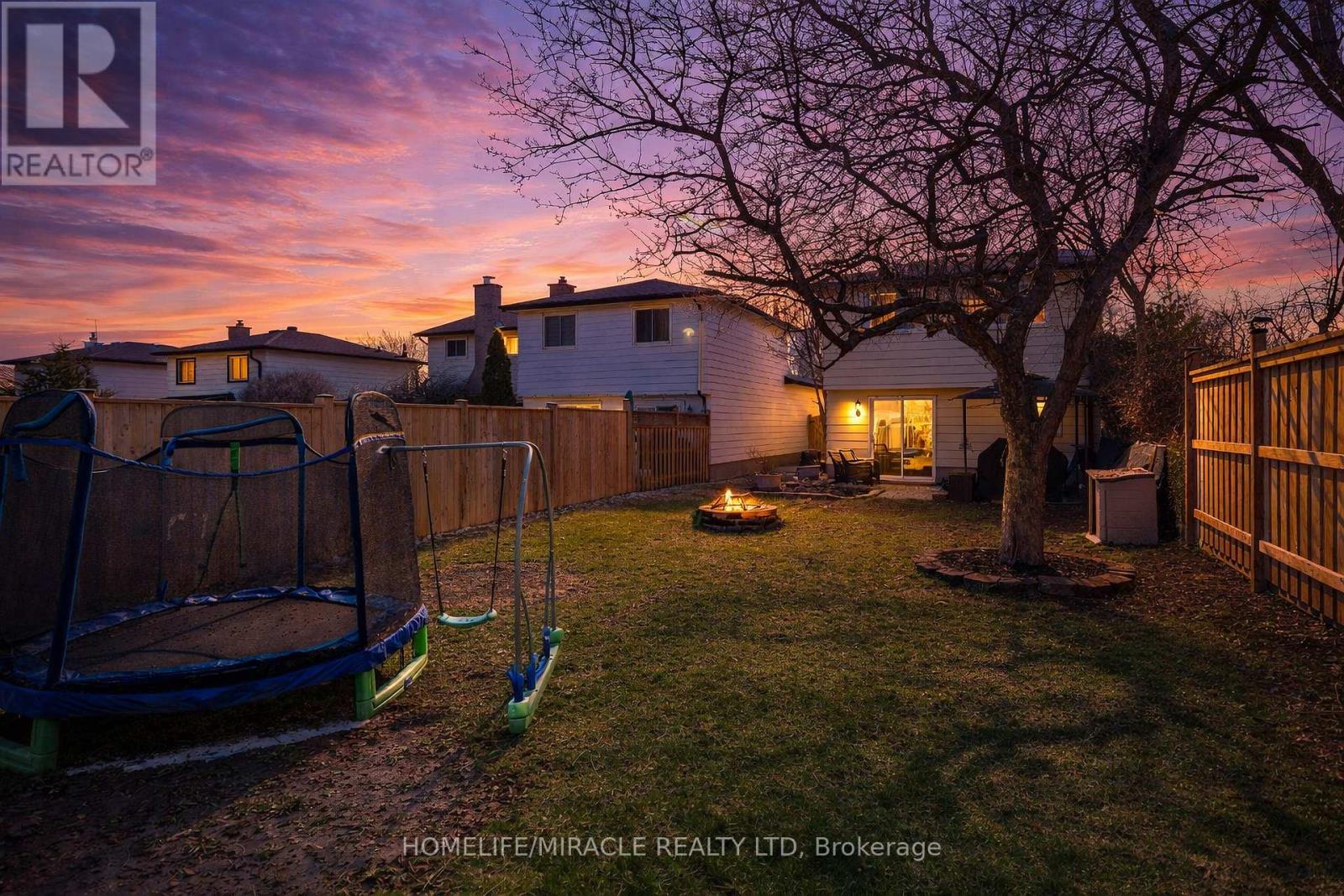 Photo 10 of 28 for 567 Ferndale Court