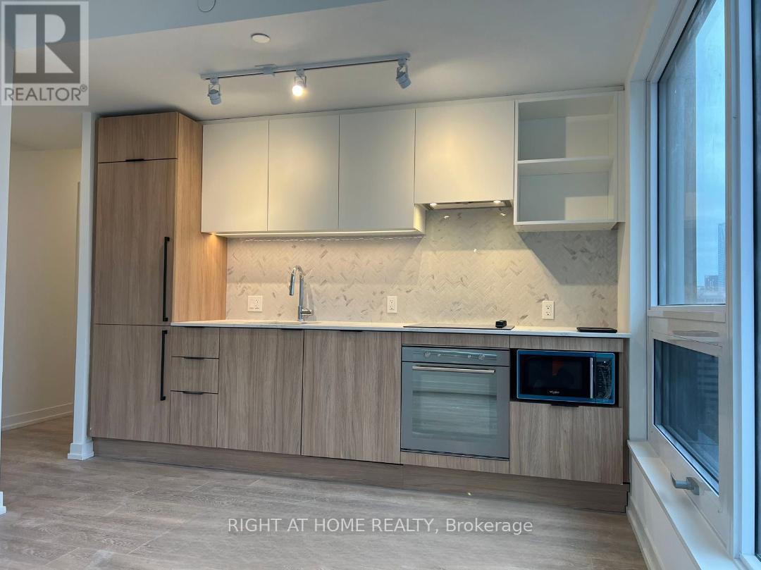 1911 - 82 Dalhousie Street, Toronto, Ontario  M5B 0C5 - Photo 6 - C12970638