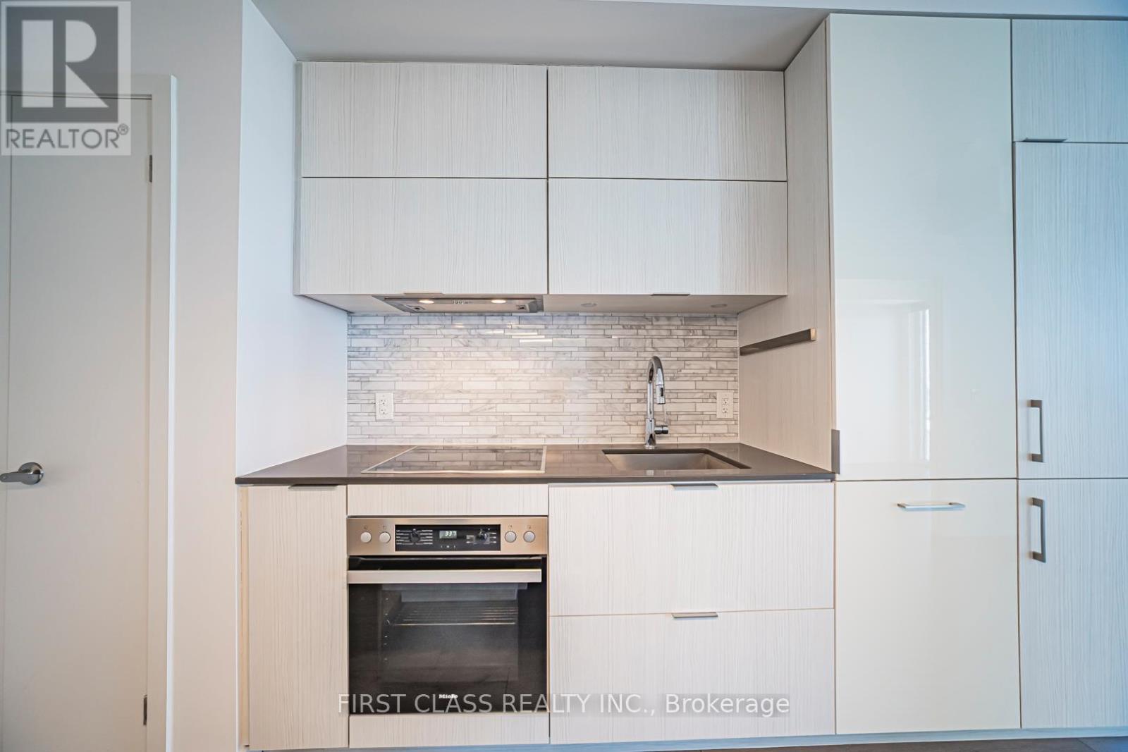 3202 - 20 Richardson Street, Toronto, Ontario  M5A 0S6 - Photo 11 - C12970674