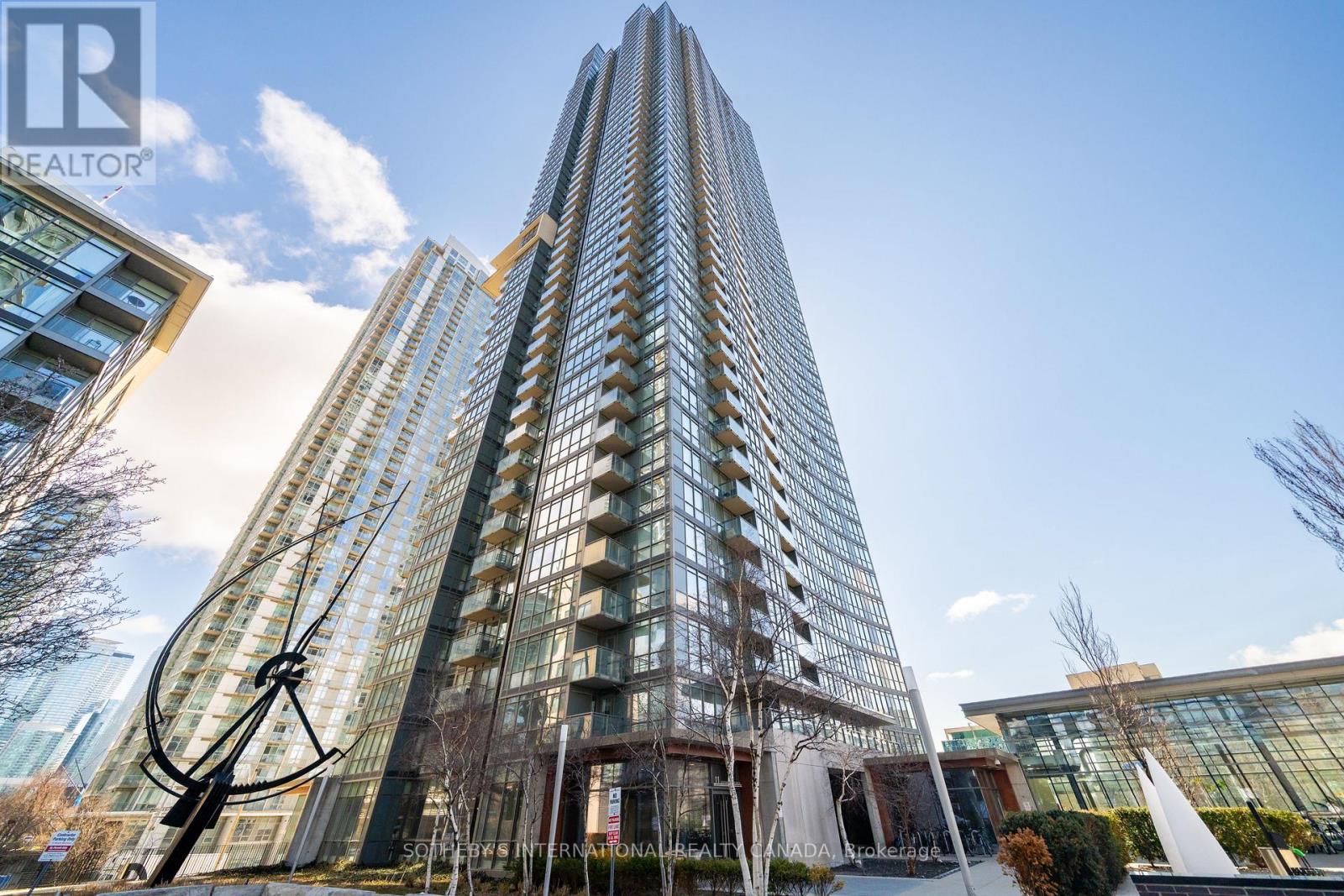 2110 - 11 Brunel Court, Toronto, Ontario  M5V 3Y3 - Photo 21 - C12970698