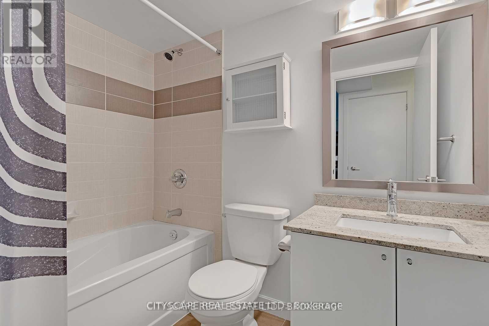 1006 - 33 Bay Street, Toronto, Ontario  M5J 2Z3 - Photo 16 - C12970704