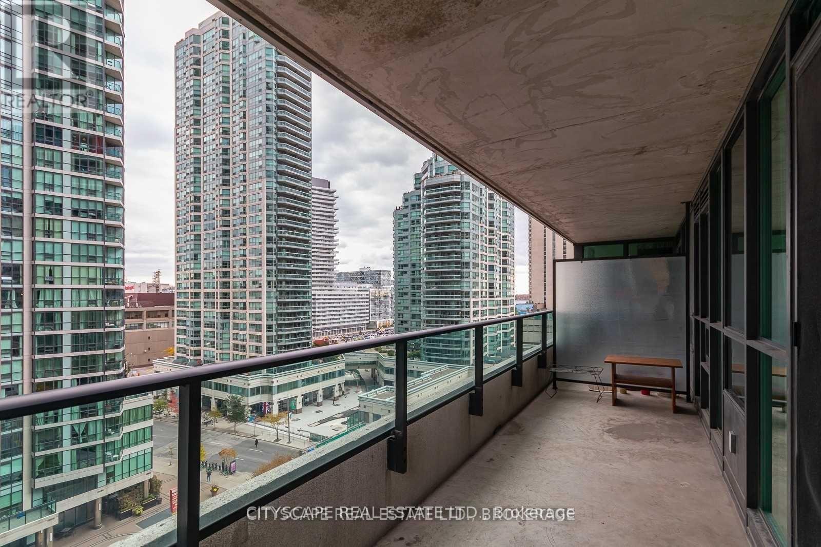 1006 - 33 Bay Street, Toronto, Ontario  M5J 2Z3 - Photo 23 - C12970704