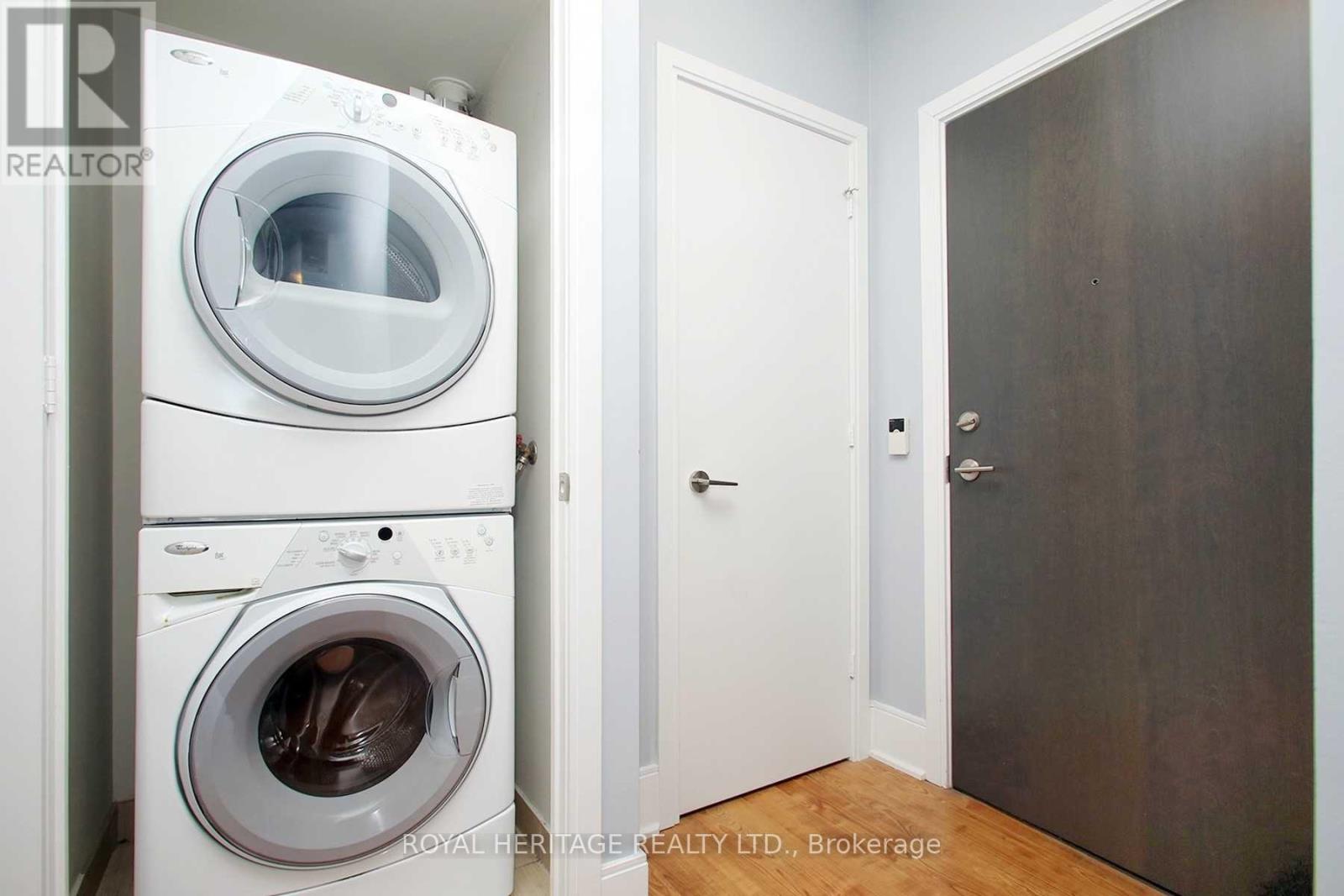 1505 - 181 Wynford Drive, Toronto, Ontario  M3C 0C6 - Photo 2 - C12970728