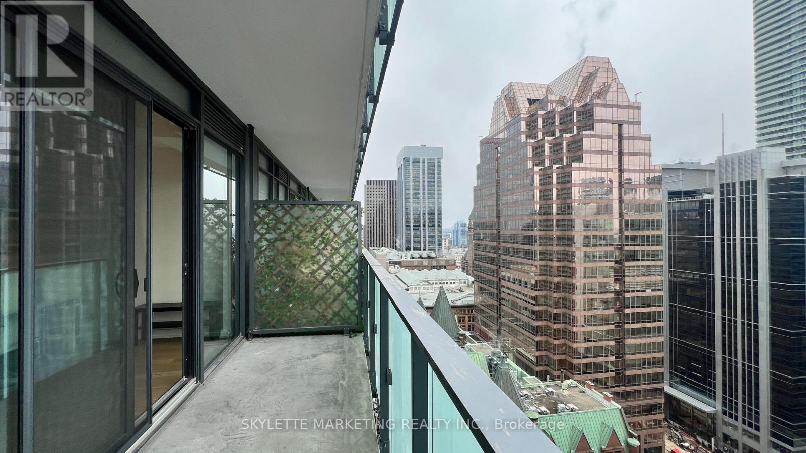 2213 - 25 Richmond Street E, Toronto, Ontario  M5C 0A6 - Photo 16 - C12970804