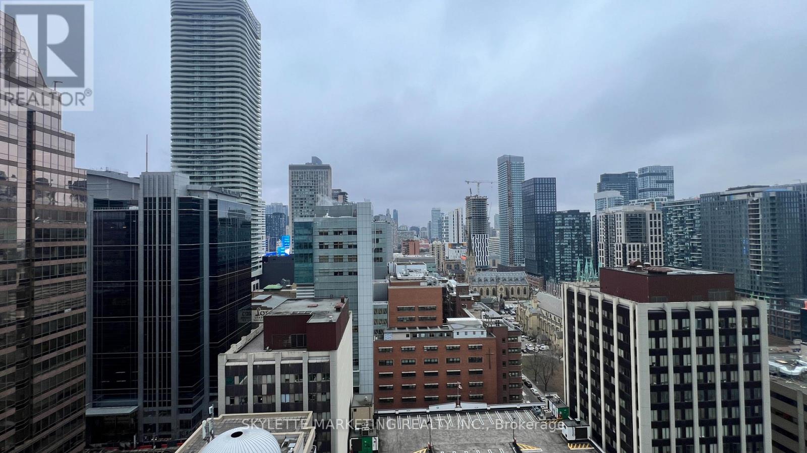 2213 - 25 Richmond Street E, Toronto, Ontario  M5C 0A6 - Photo 21 - C12970804