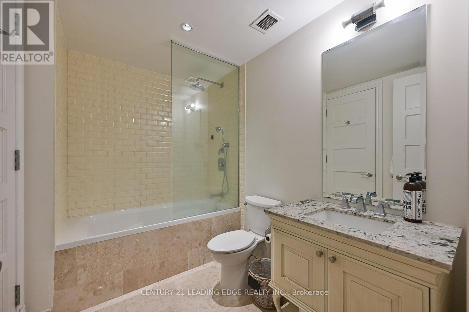 343 - 22 Leader Lane, Toronto, Ontario  M5E 1S5 - Photo 16 - C12970820