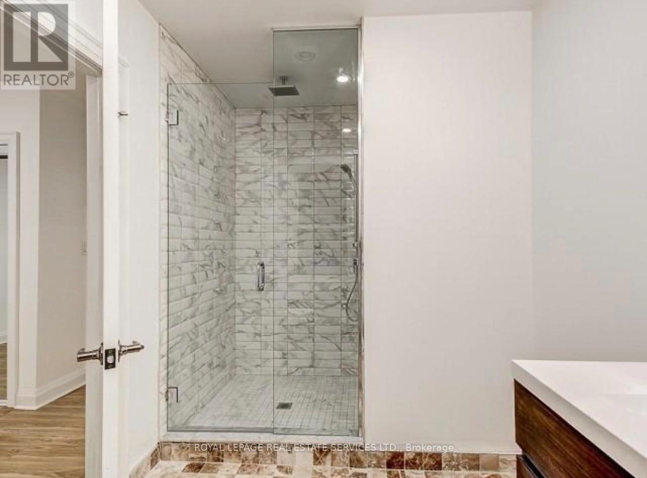 995 Bloor Street W, Toronto, Ontario  M6H 1M1 - Photo 19 - C12970846