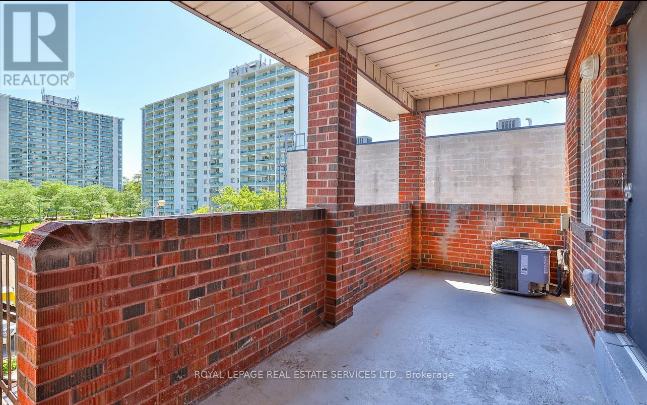 995 Bloor Street W, Toronto, Ontario  M6H 1M1 - Photo 20 - C12970846