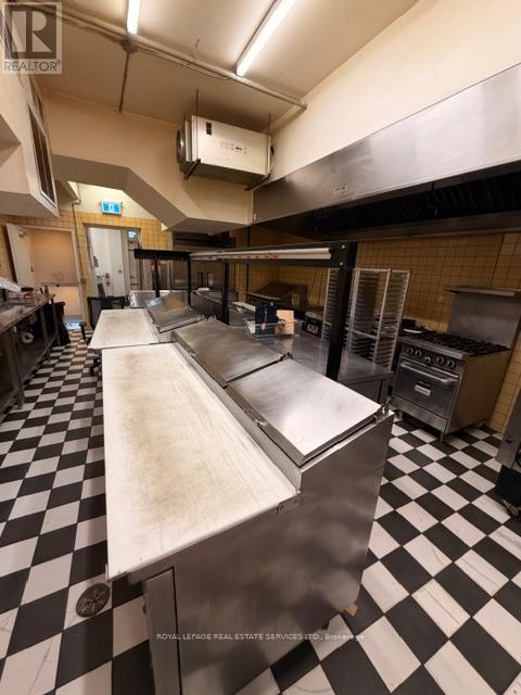 995 Bloor Street W, Toronto, Ontario  M6H 1M1 - Photo 33 - C12970846