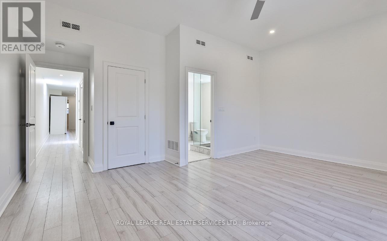 995 Bloor Street W, Toronto, Ontario  M6H 1M1 - Photo 6 - C12970846