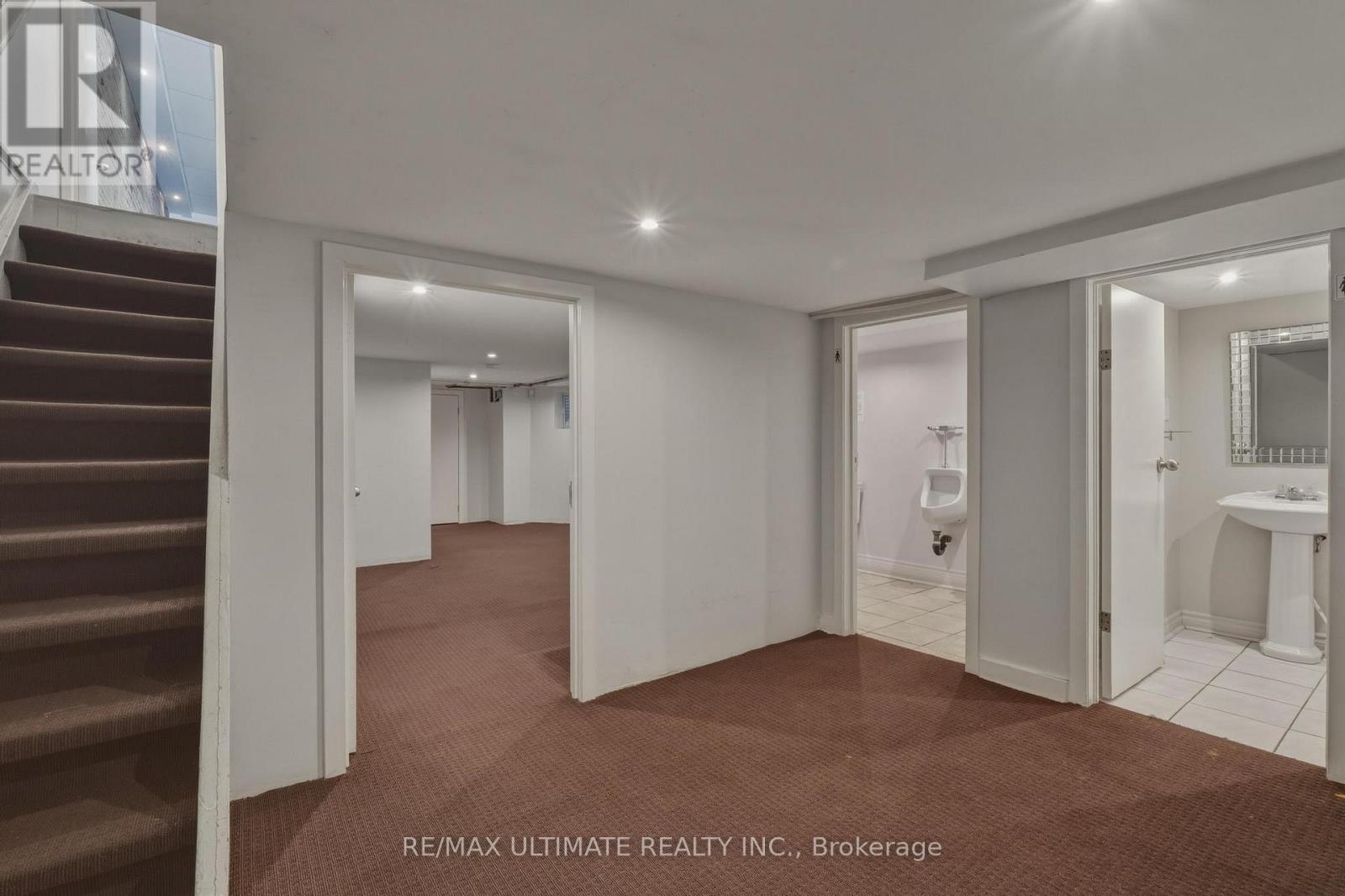 968 College Street, Toronto, Ontario  M5H 1A5 - Photo 28 - C12970848