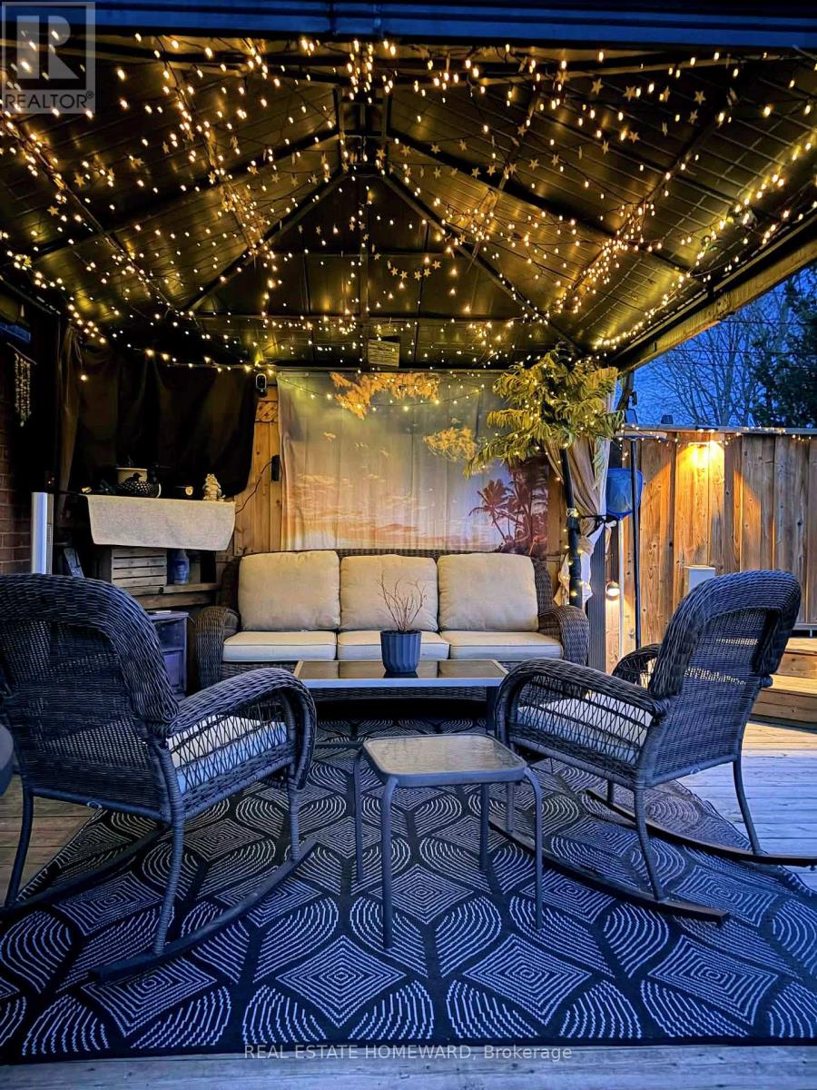 15 Medonte Avenue, Toronto, Ontario  M1L 1Z2 - Photo 38 - E12970688