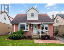 15 MEDONTE AVENUE, Toronto, Ontario