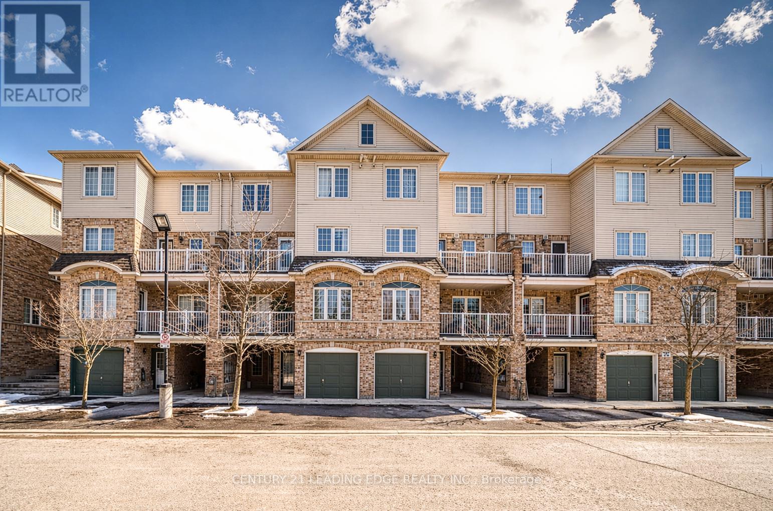 74 - 42 PINERY TRAIL, Toronto, Ontario