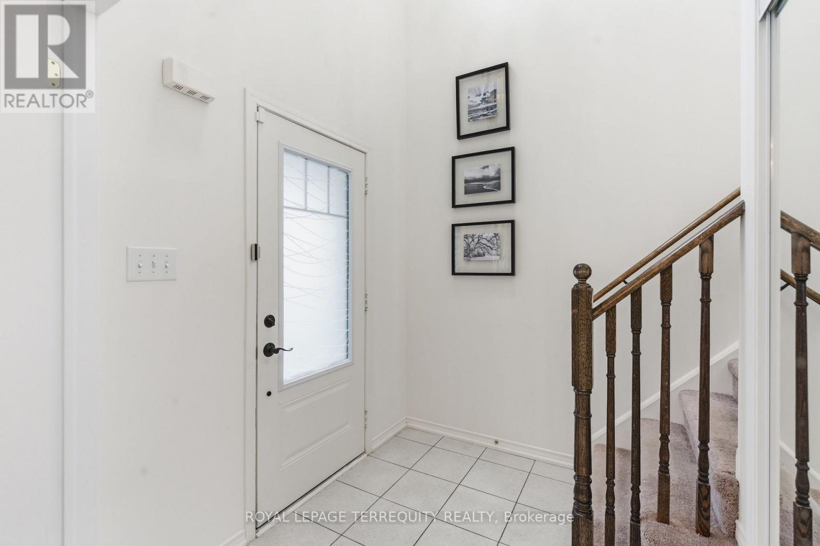 89 Ainley Road, Ajax, Ontario  L1Z 0S9 - Photo 4 - E12970722