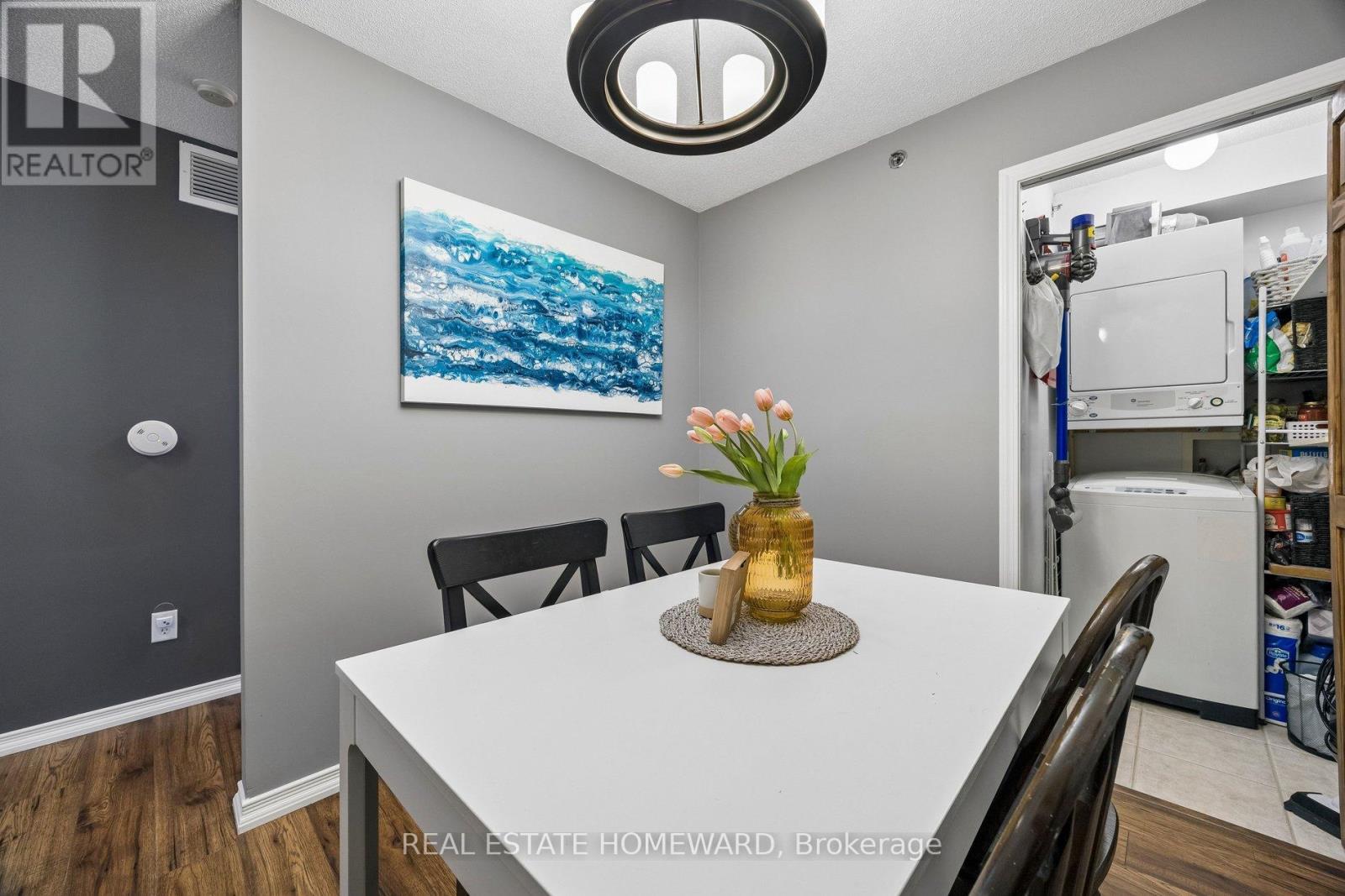 401 - 684 Warden Avenue, Toronto, Ontario  M1L 4W4 - Photo 17 - E12970754