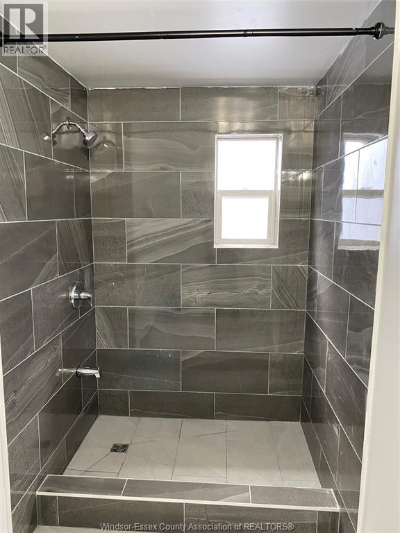 764 Windsor Avenue, Windsor, Ontario  N9A 1J9 - Photo 12 - 26007333