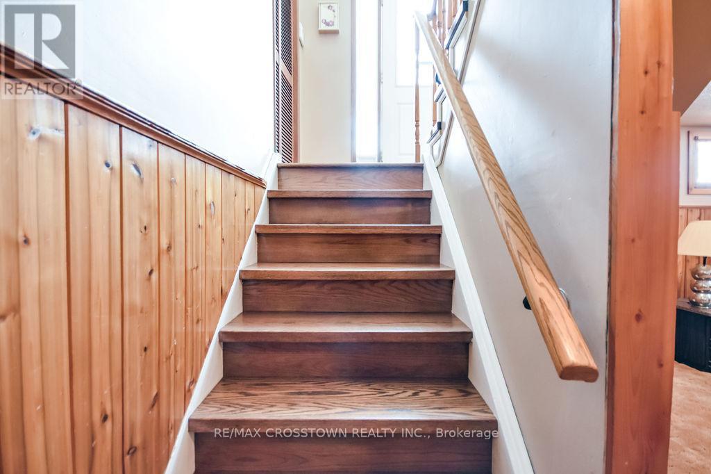 169 Oriole Drive, East Gwillimbury, Ontario  L9N 1G9 - Photo 30 - N12970652