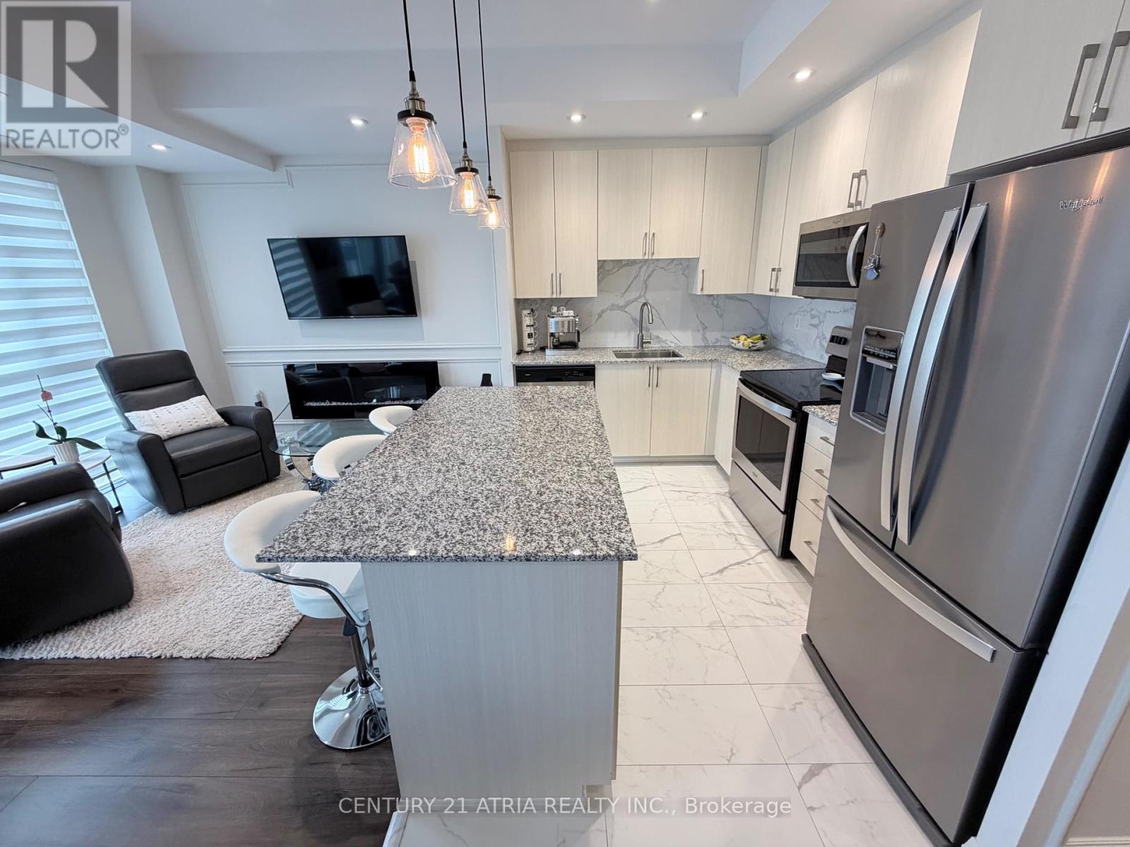 A203 - 5309 Highway 7 Road, Vaughan, Ontario  L4L 0J1 - Photo 18 - N12970676