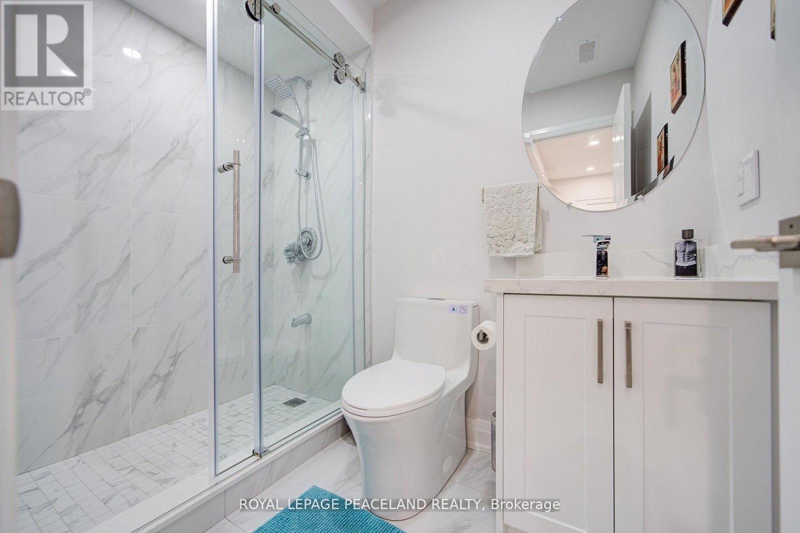 38 Lakeview Avenue, Whitchurch-Stouffville, Ontario  L4A 2H1 - Photo 20 - N12970694